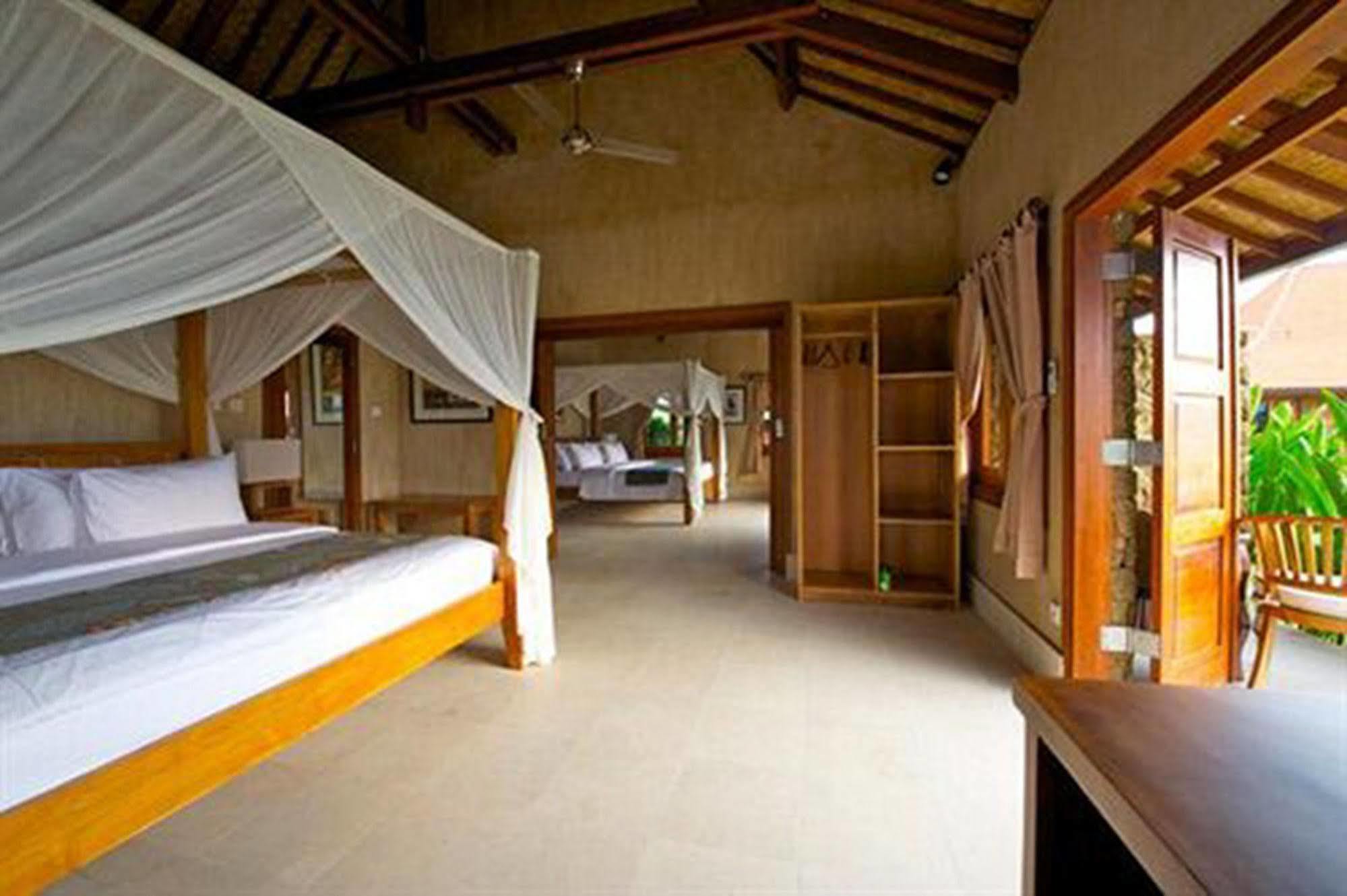 Three Monkeys Villas Pecatu  Ngoại thất bức ảnh
