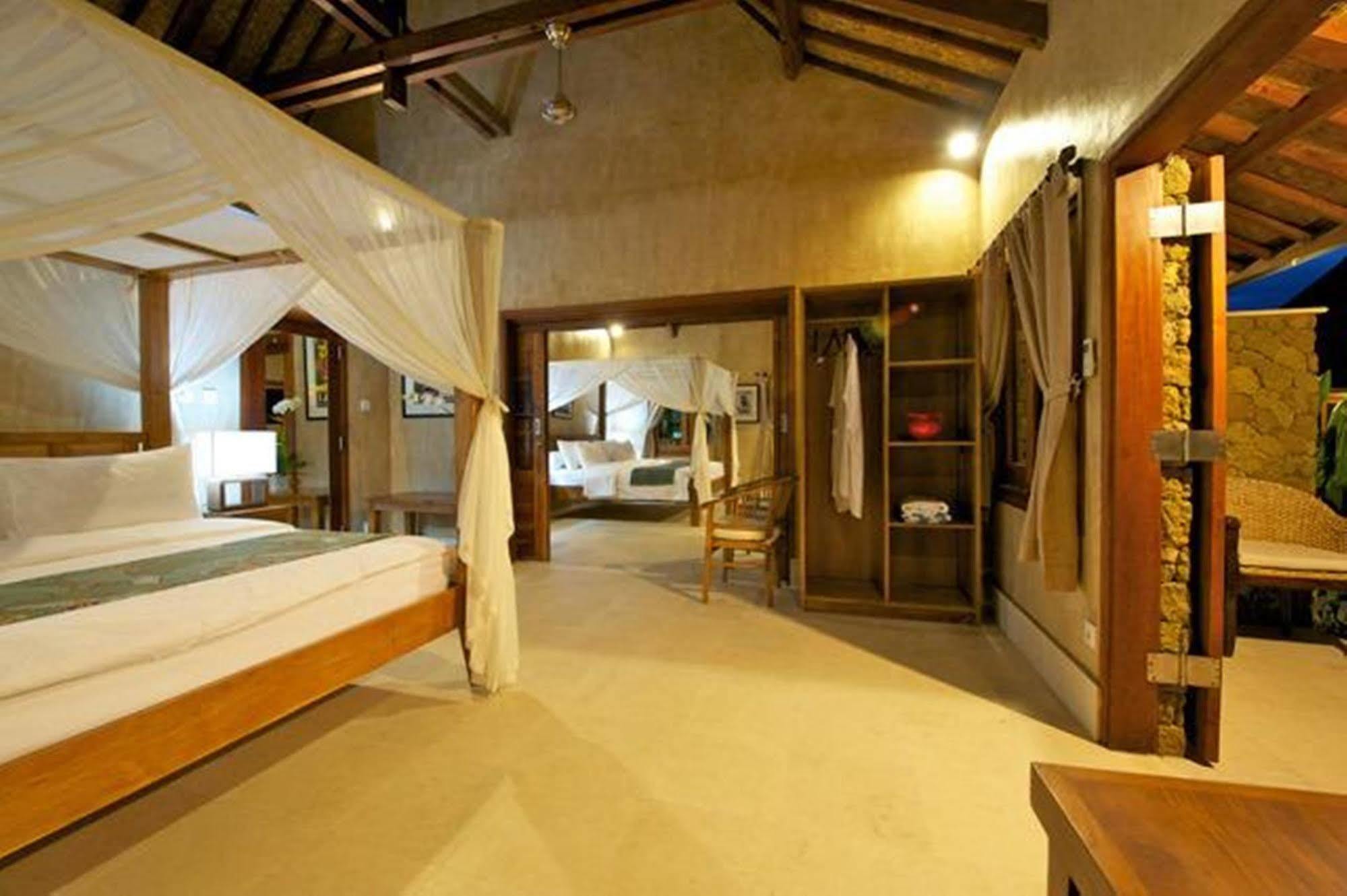 Three Monkeys Villas Pecatu  Ngoại thất bức ảnh