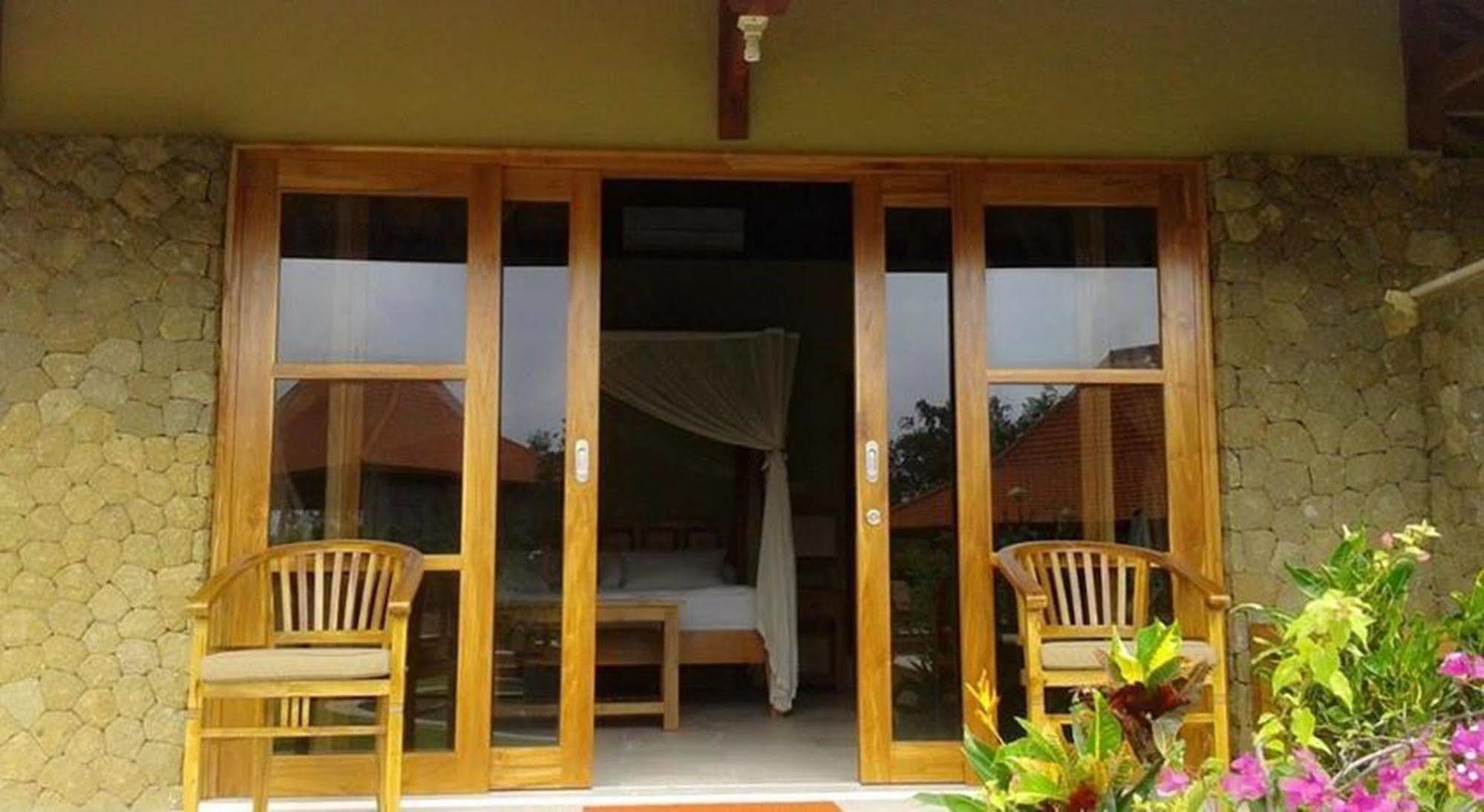 Three Monkeys Villas Pecatu  Ngoại thất bức ảnh