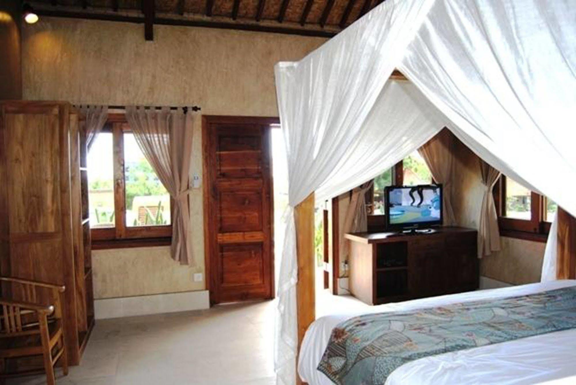 Three Monkeys Villas Pecatu  Ngoại thất bức ảnh