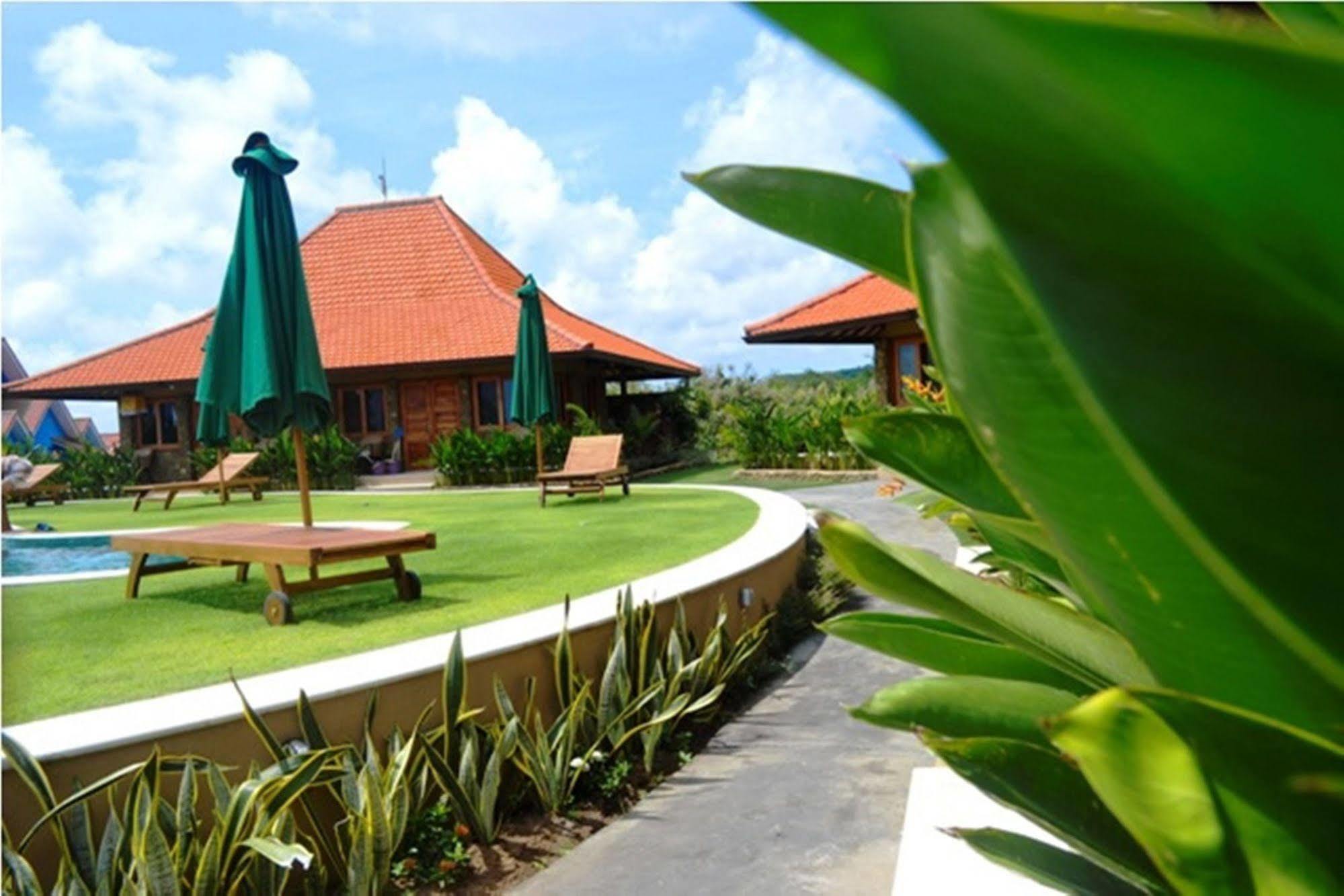 Three Monkeys Villas Pecatu  Ngoại thất bức ảnh